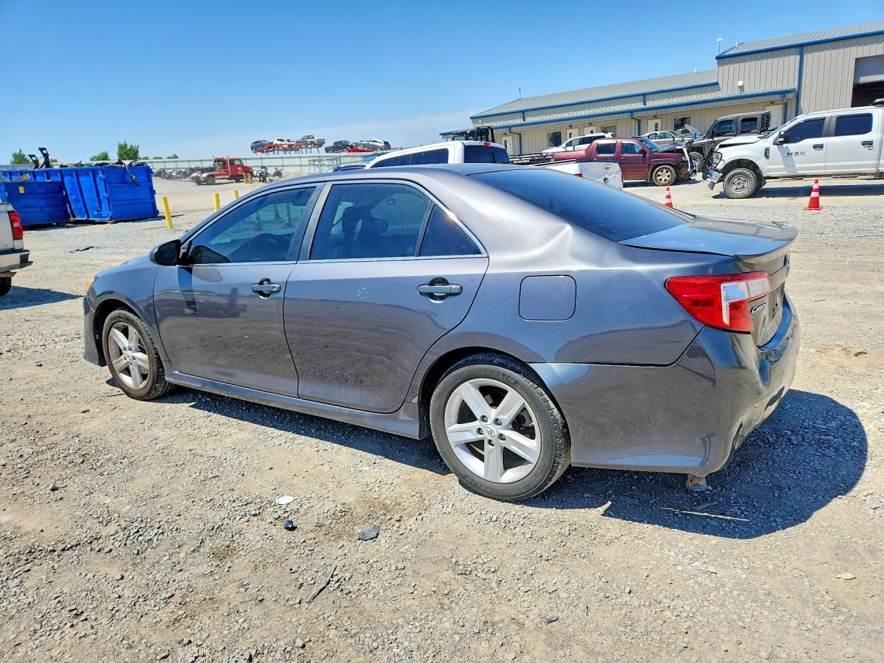 2012 TOYOTA CAMRY