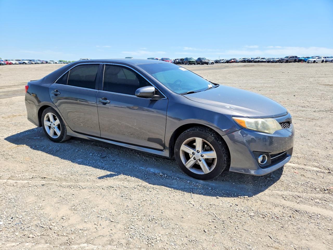 2012 TOYOTA CAMRY