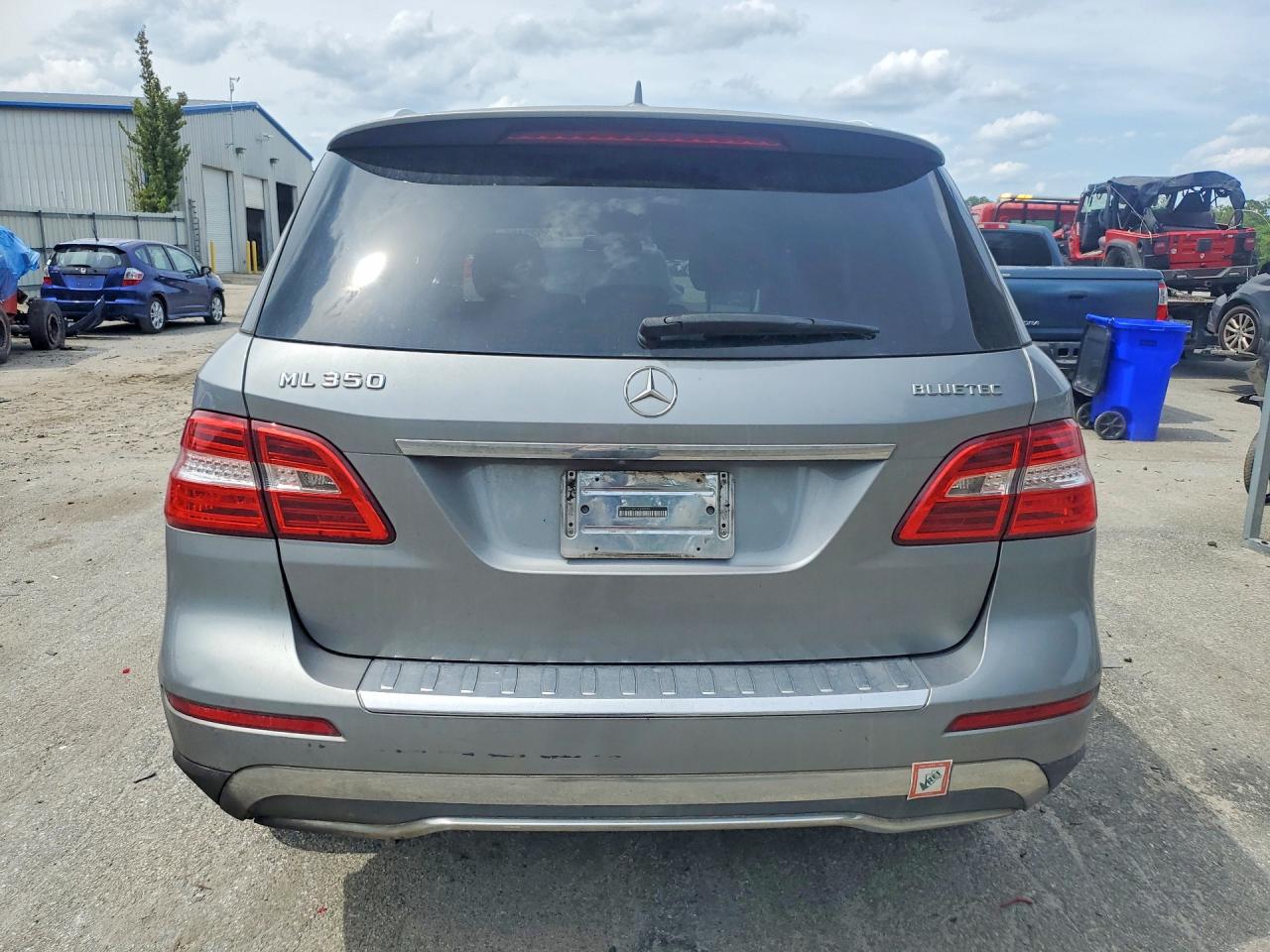 2012 MERCEDES-BENZ M-CLASS
