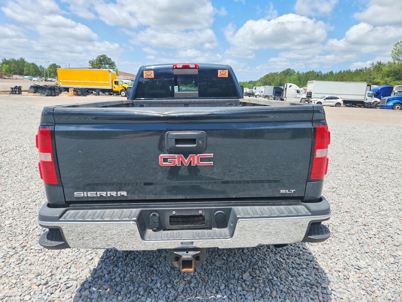 2018 GMC SIERRA