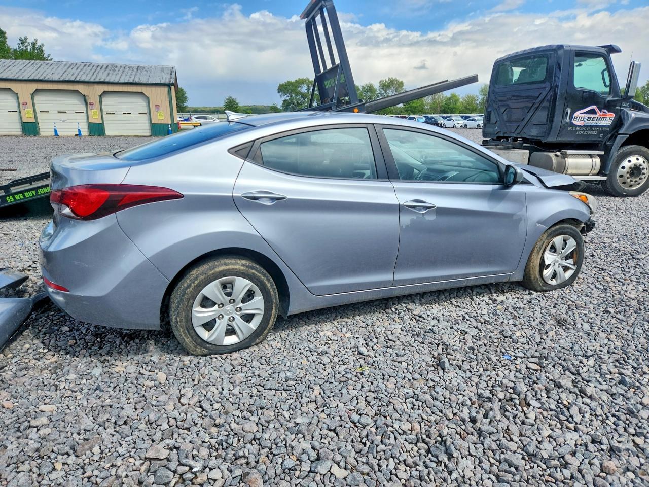 2016 HYUNDAI ELANTRA
