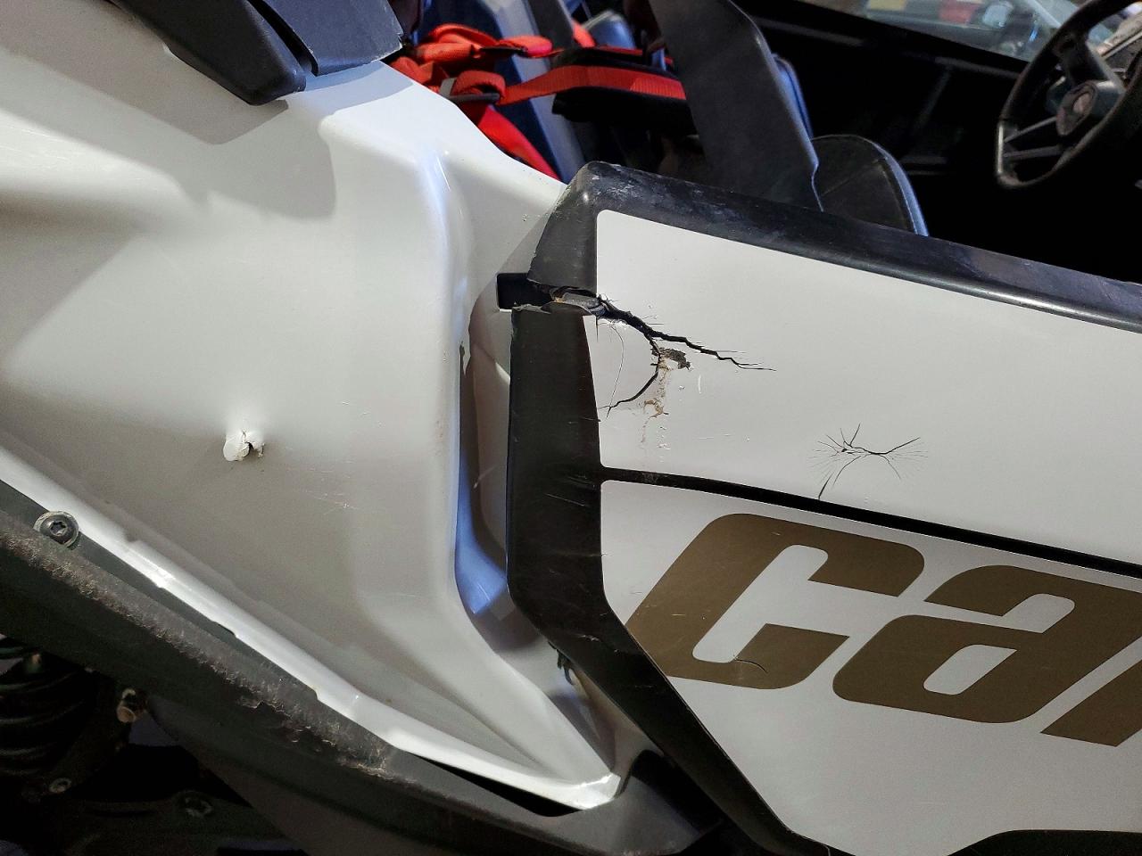 2023 CAN-AM SIDEBYSIDE