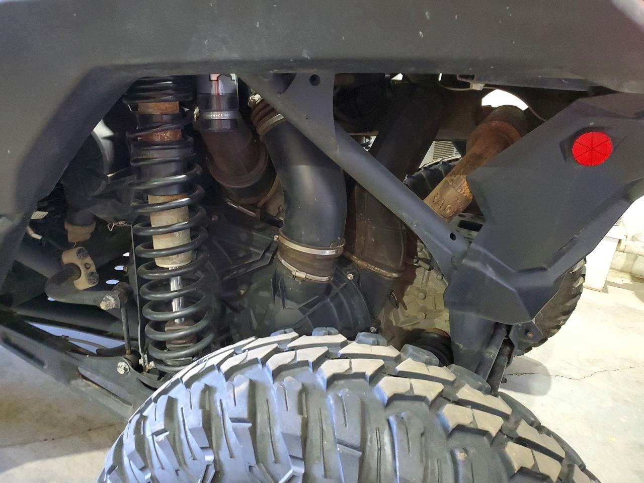 2023 CAN-AM SIDEBYSIDE