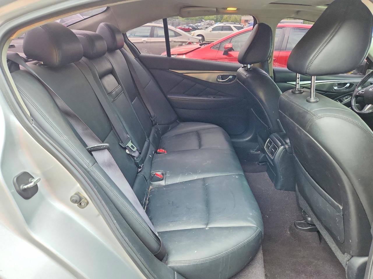 2017 INFINITI Q50