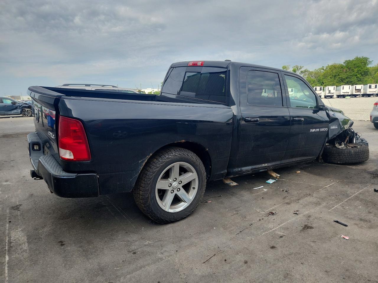 2011 DODGE RAM 1500