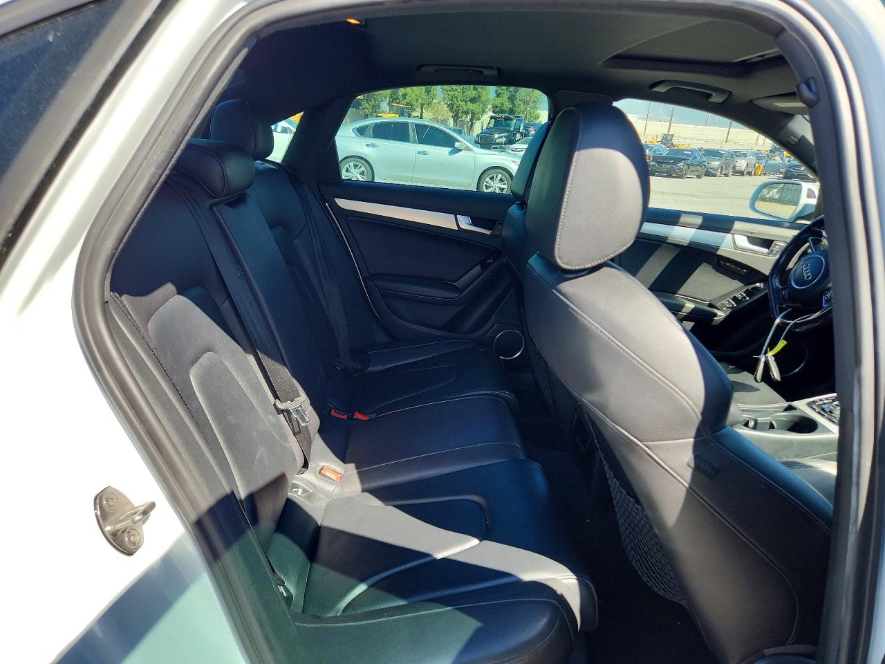 2015 AUDI A4