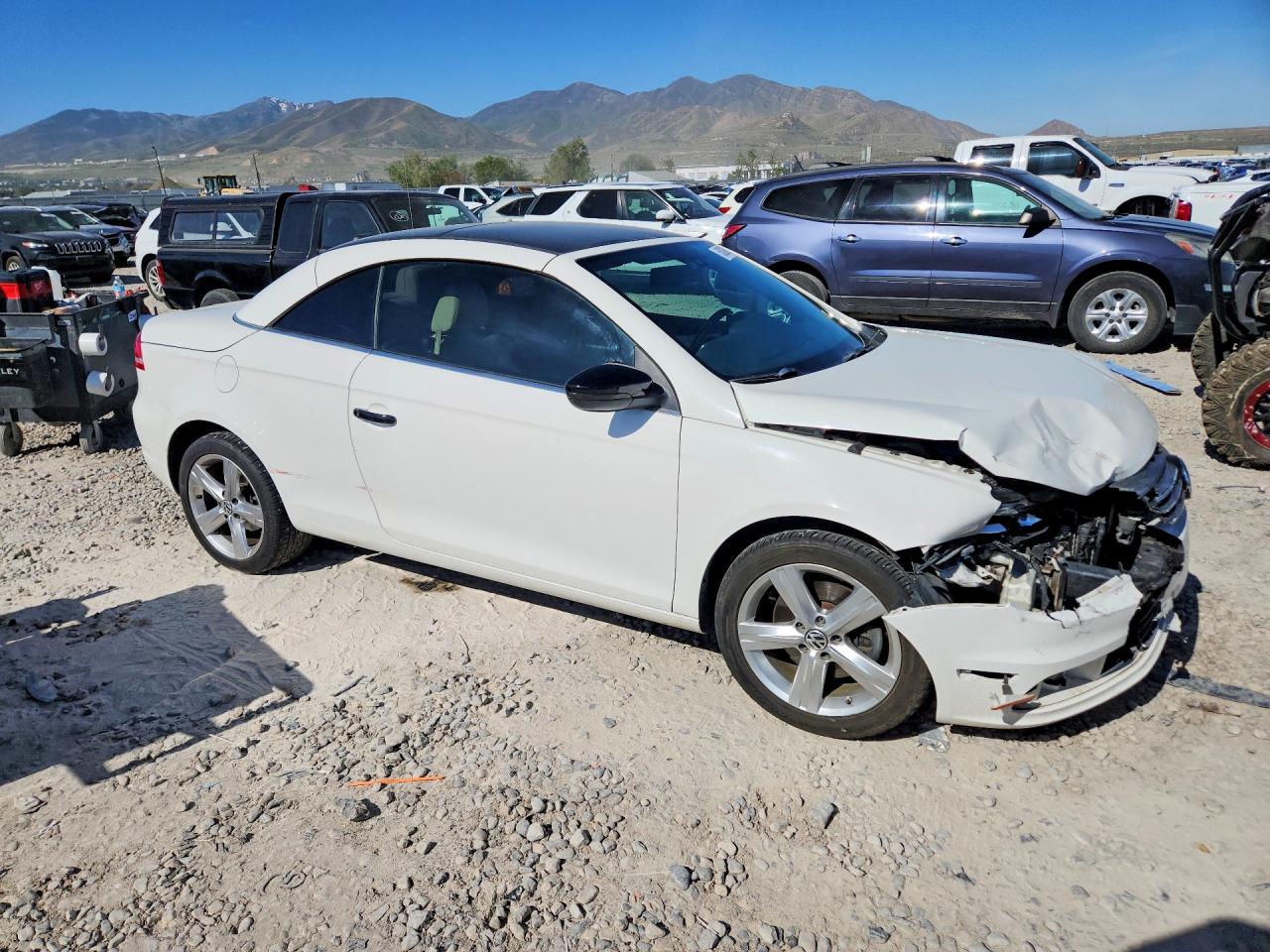2012 VOLKSWAGEN EOS