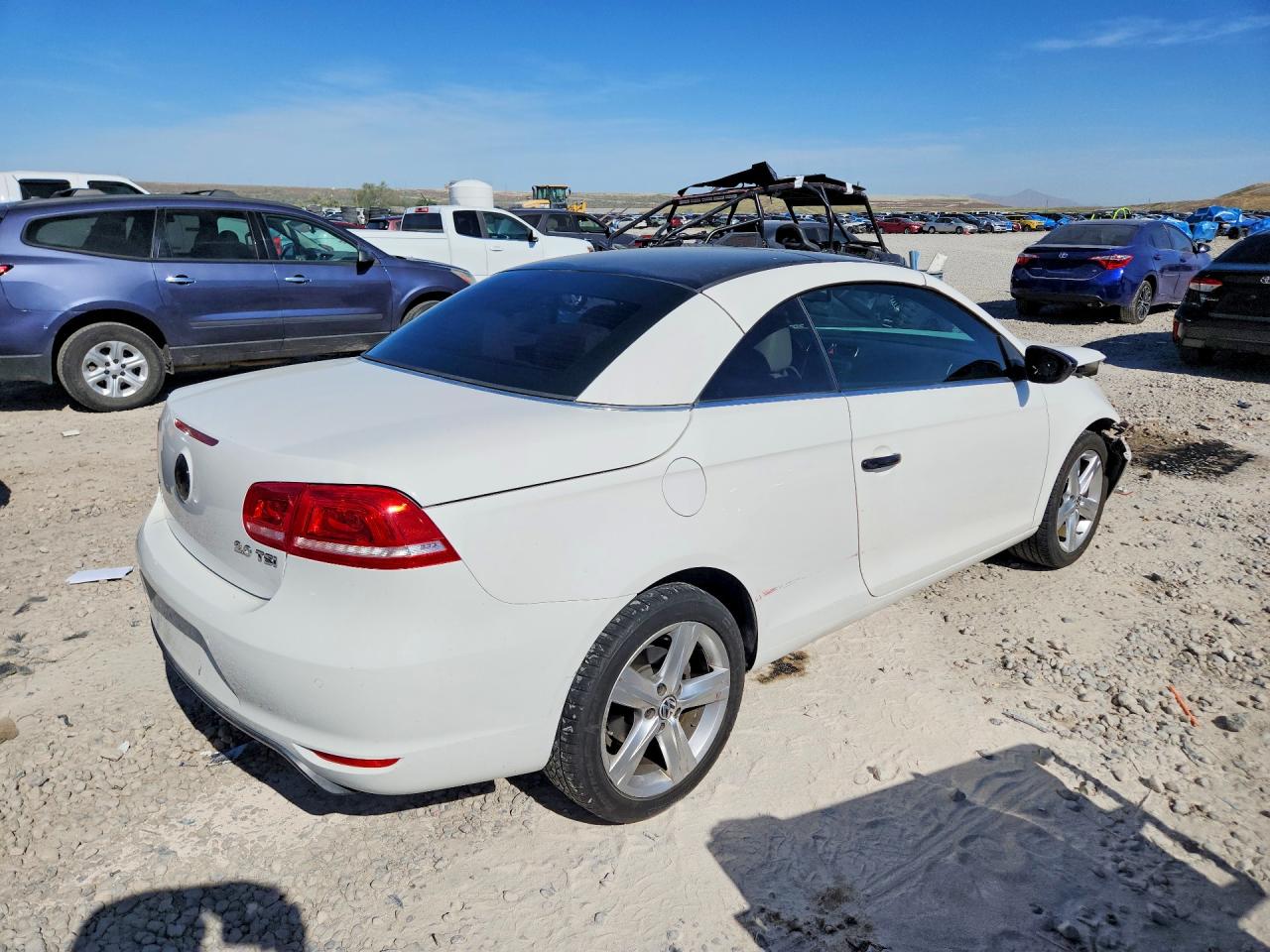 2012 VOLKSWAGEN EOS