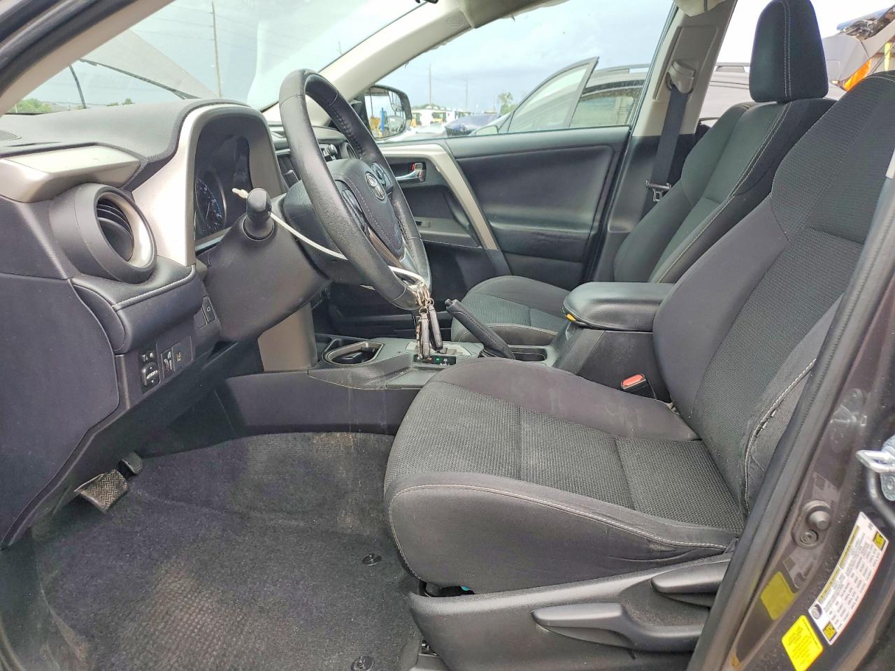 2017 TOYOTA RAV4