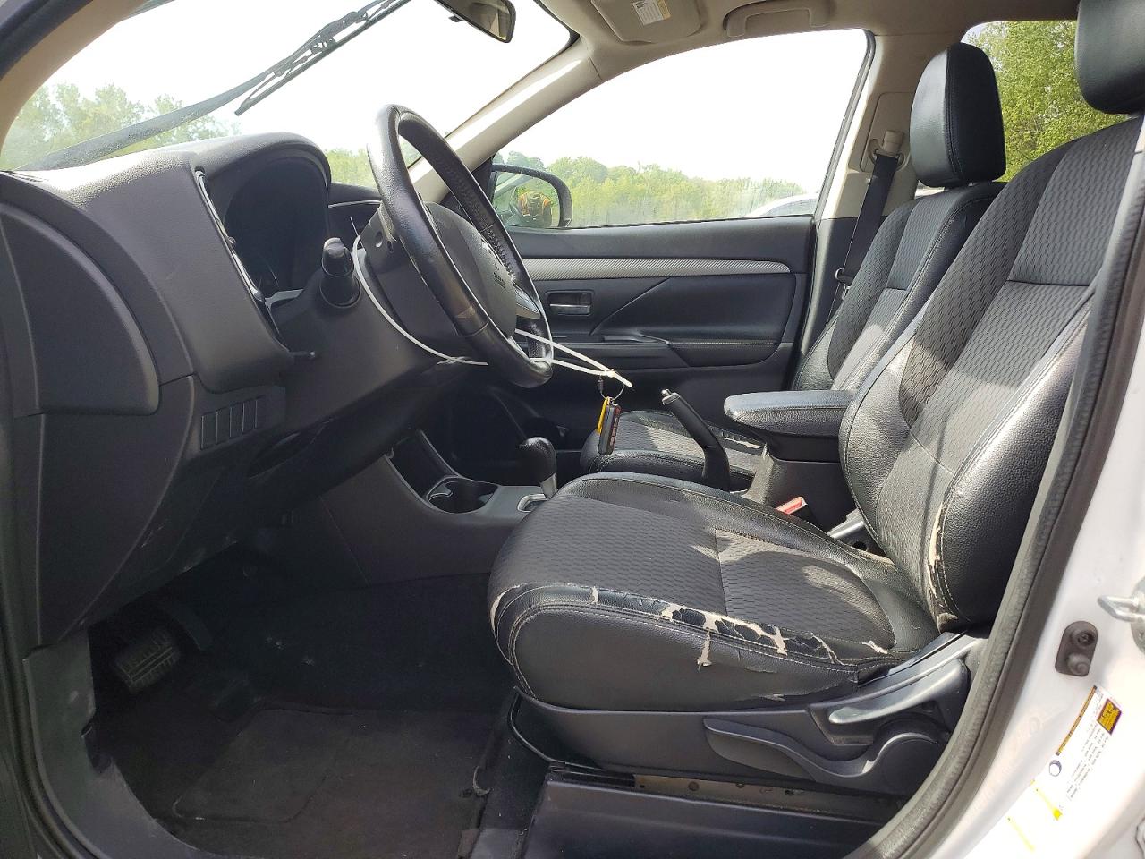 2015 MITSUBISHI OUTLANDER