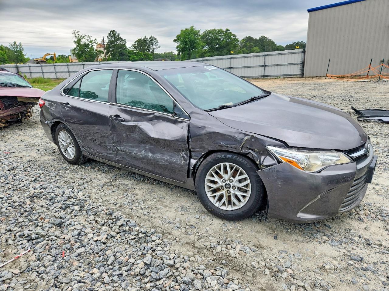 2016 TOYOTA CAMRY