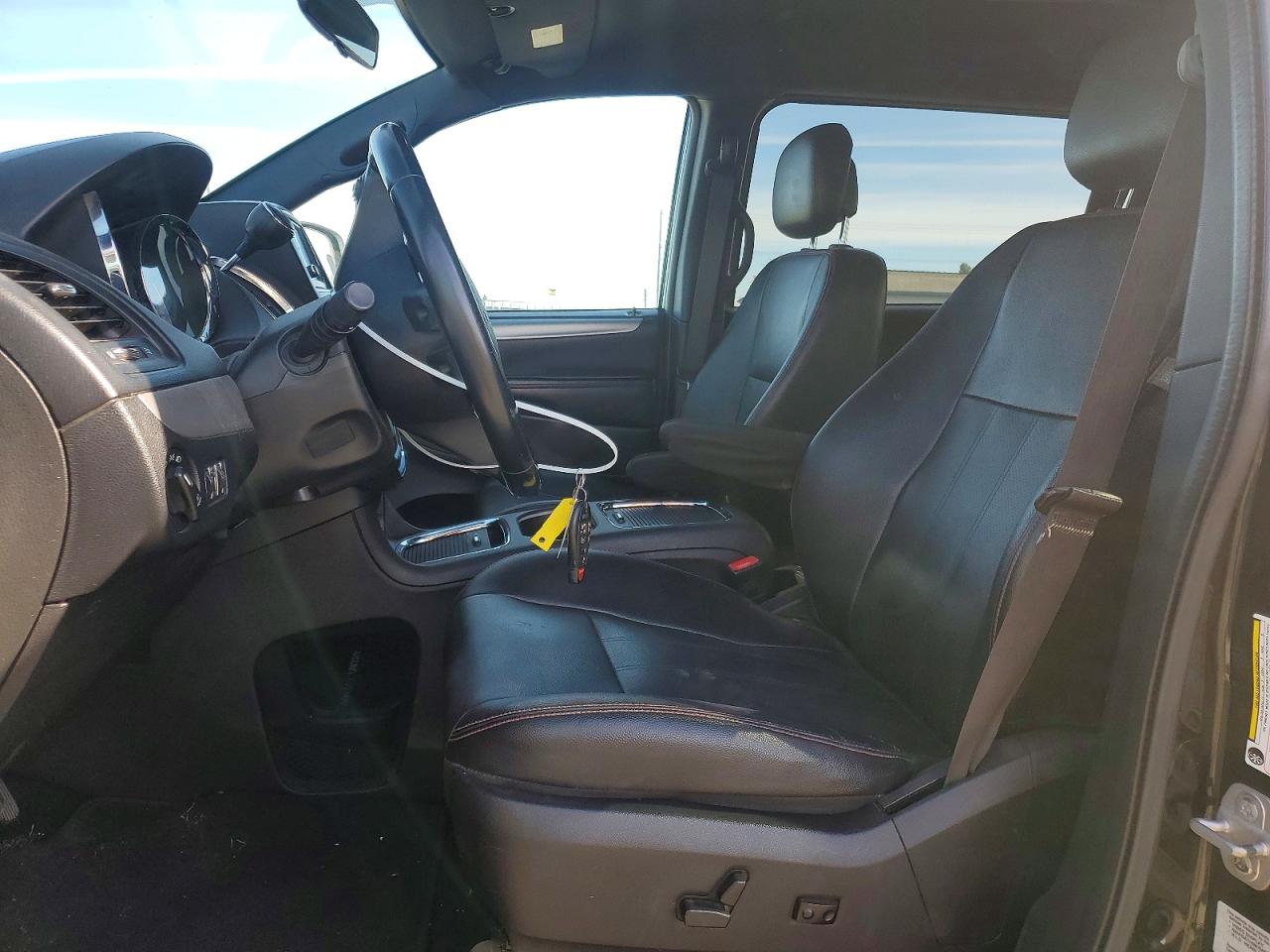 2016 DODGE CARAVAN