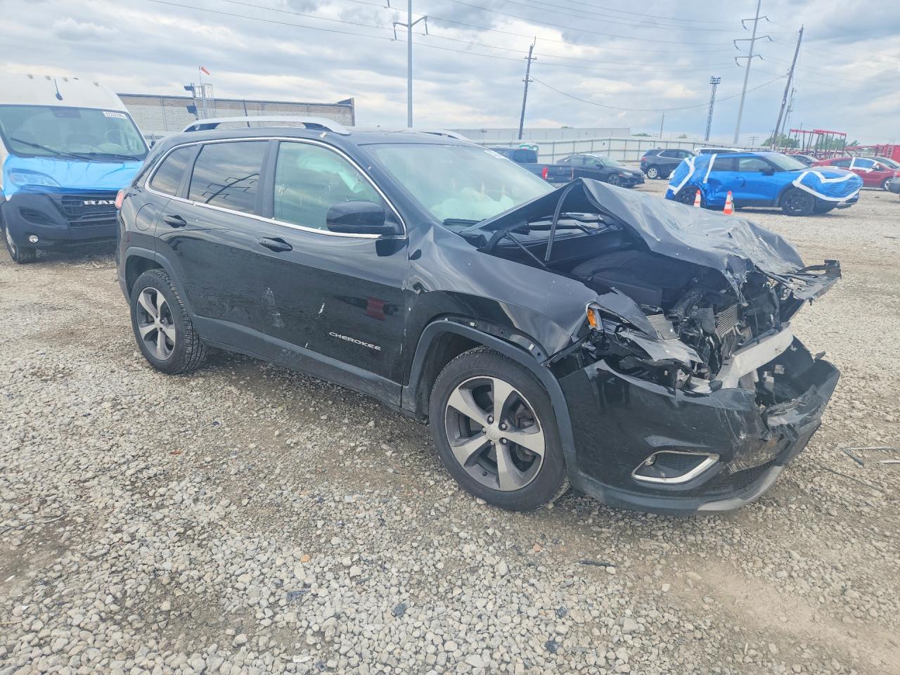 2019 JEEP CHEROKEE