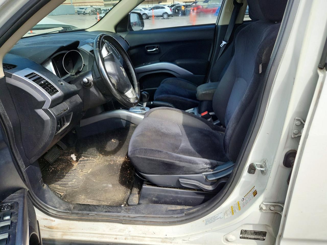 2013 MITSUBISHI OUTLANDER