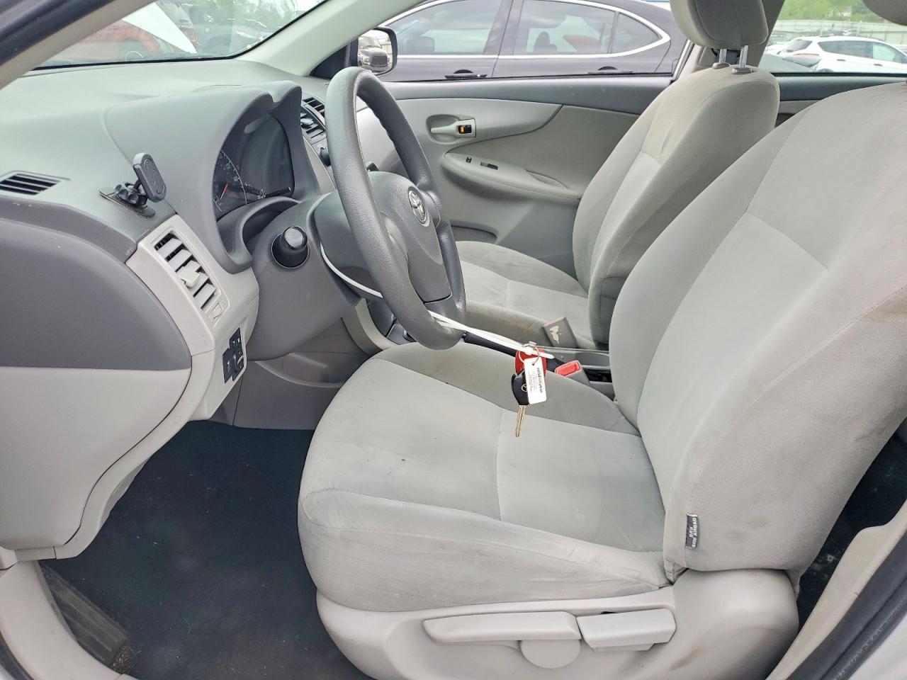 2009 TOYOTA COROLLA