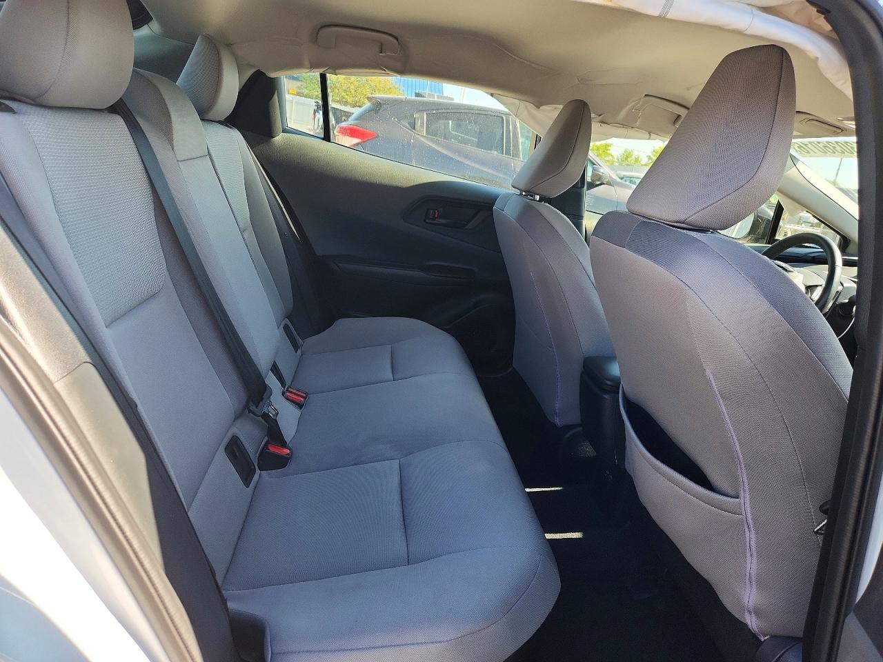 2024 TOYOTA PRIUS