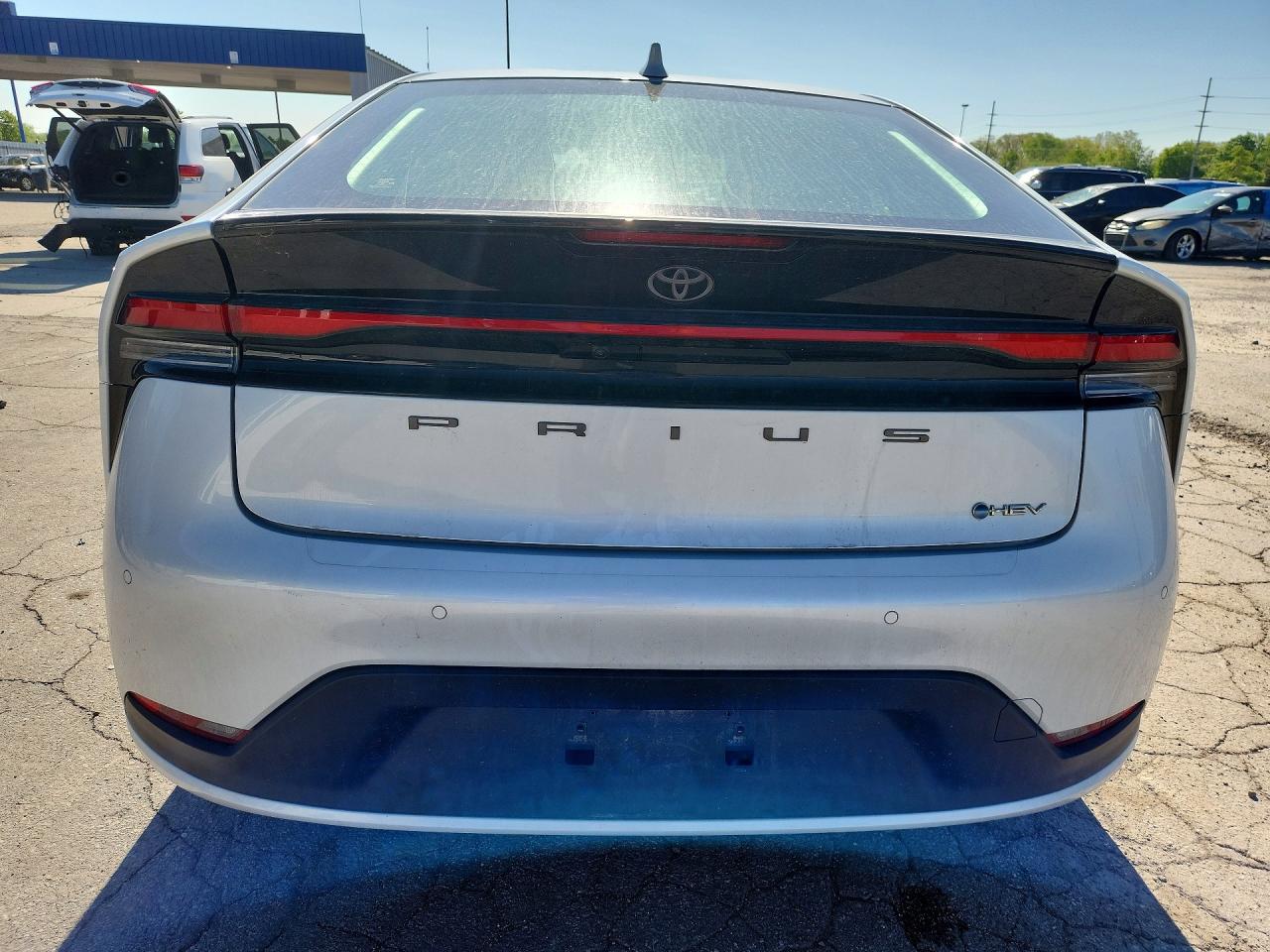 2024 TOYOTA PRIUS