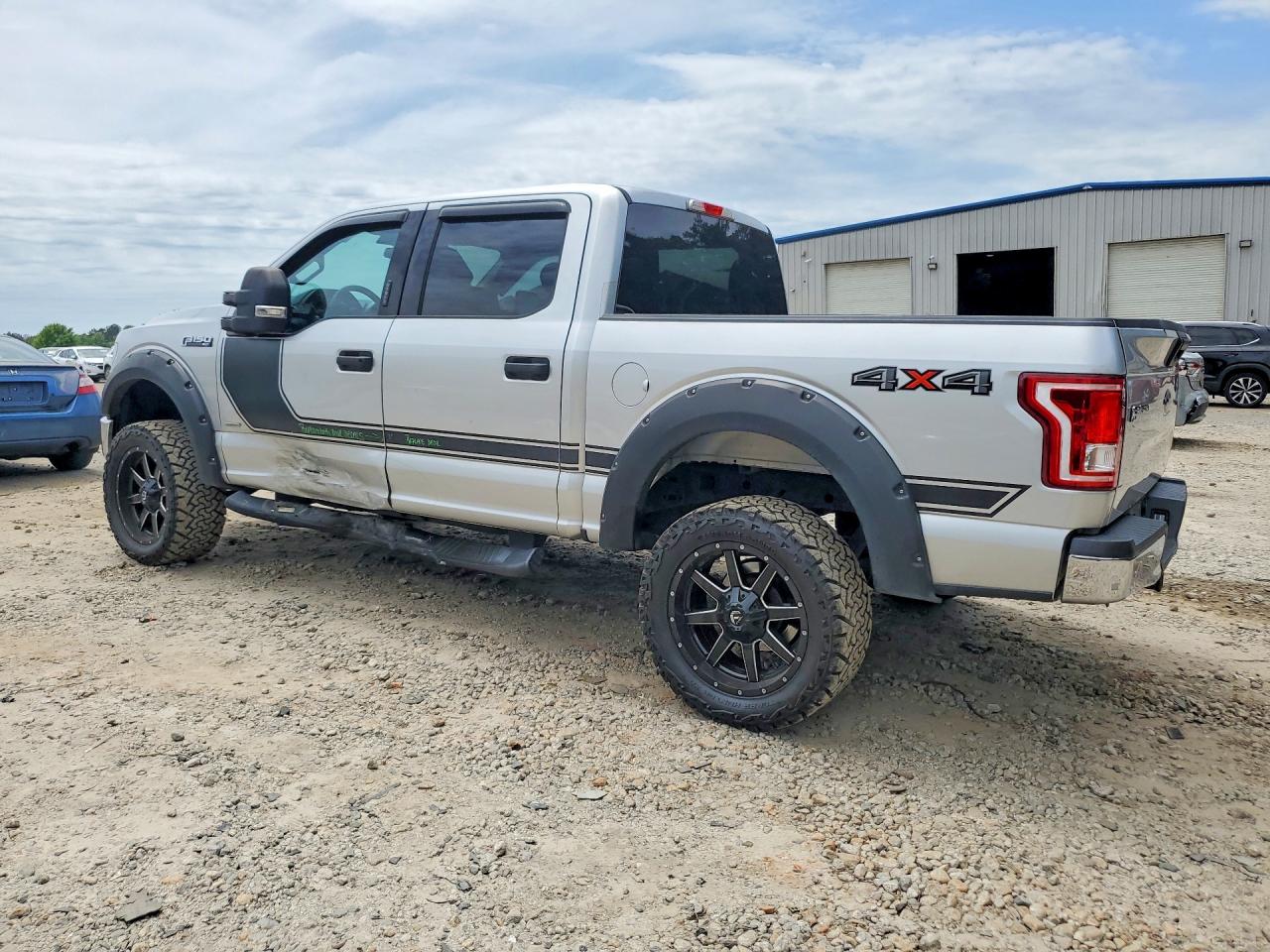 2017 FORD F150