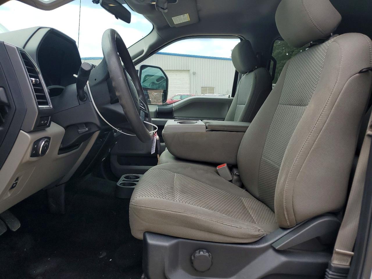 2017 FORD F150
