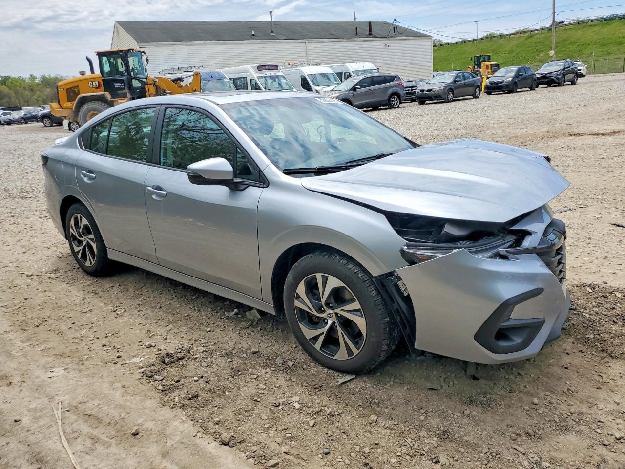 2023 SUBARU LEGACY