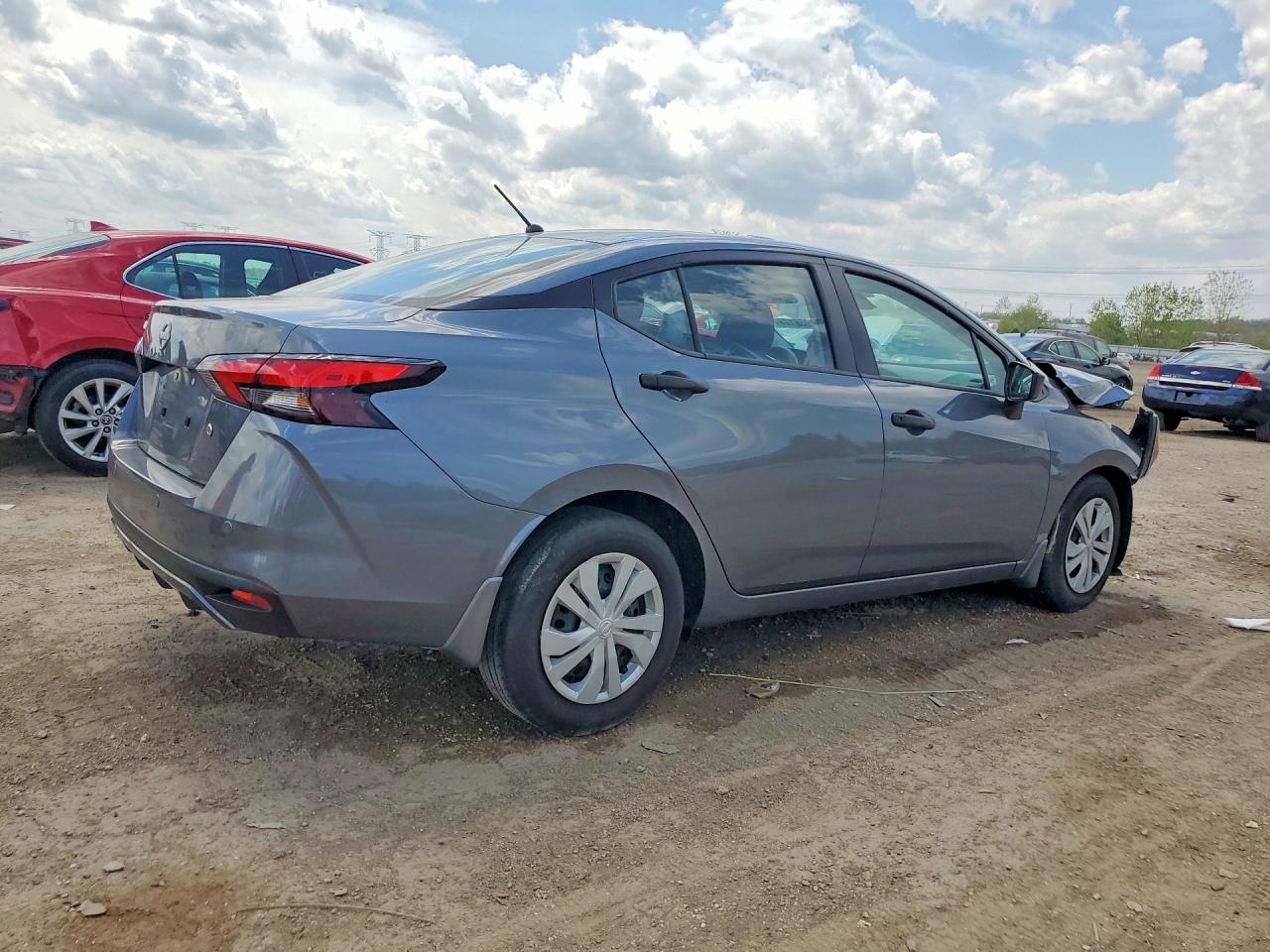 2024 NISSAN VERSA