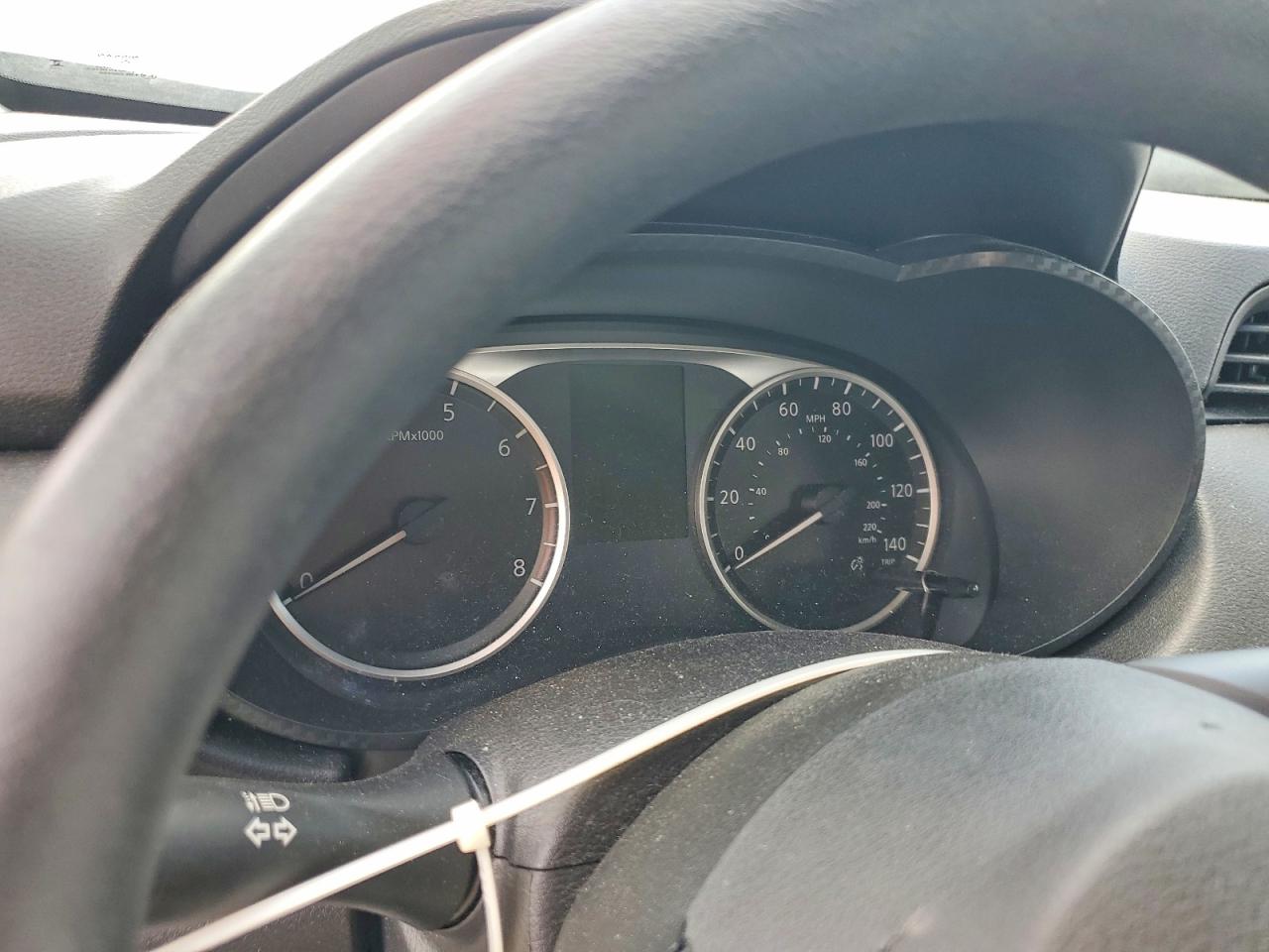 2024 NISSAN VERSA