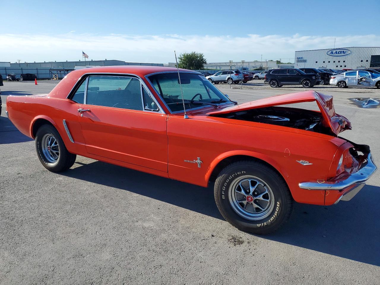 1965 FORD MUSTANG