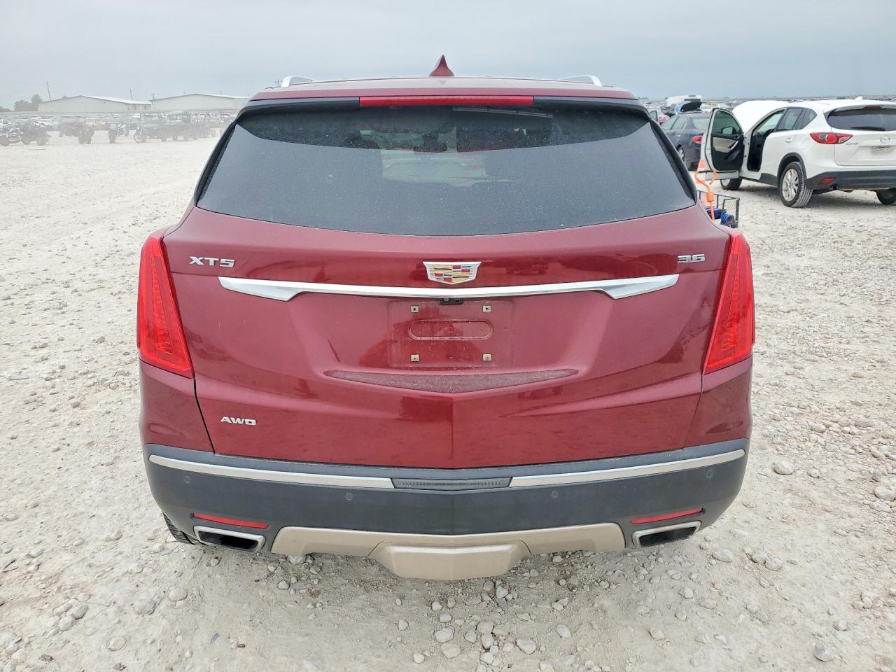 2018 CADILLAC XT5