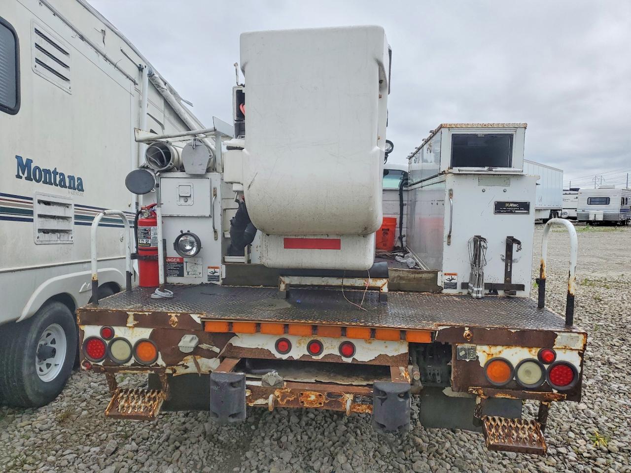 2008 FORD F550