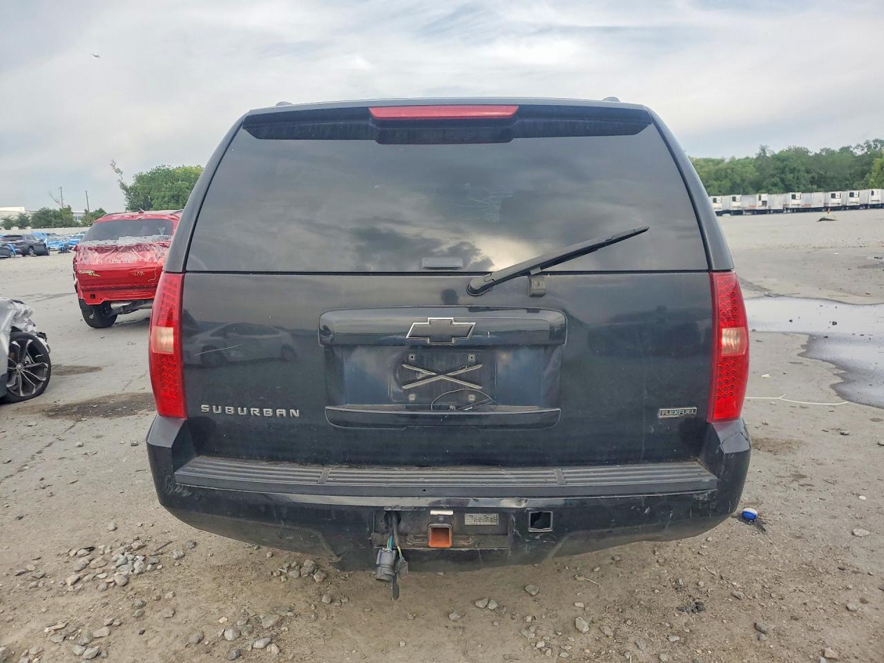 2010 CHEVROLET SUBURBAN