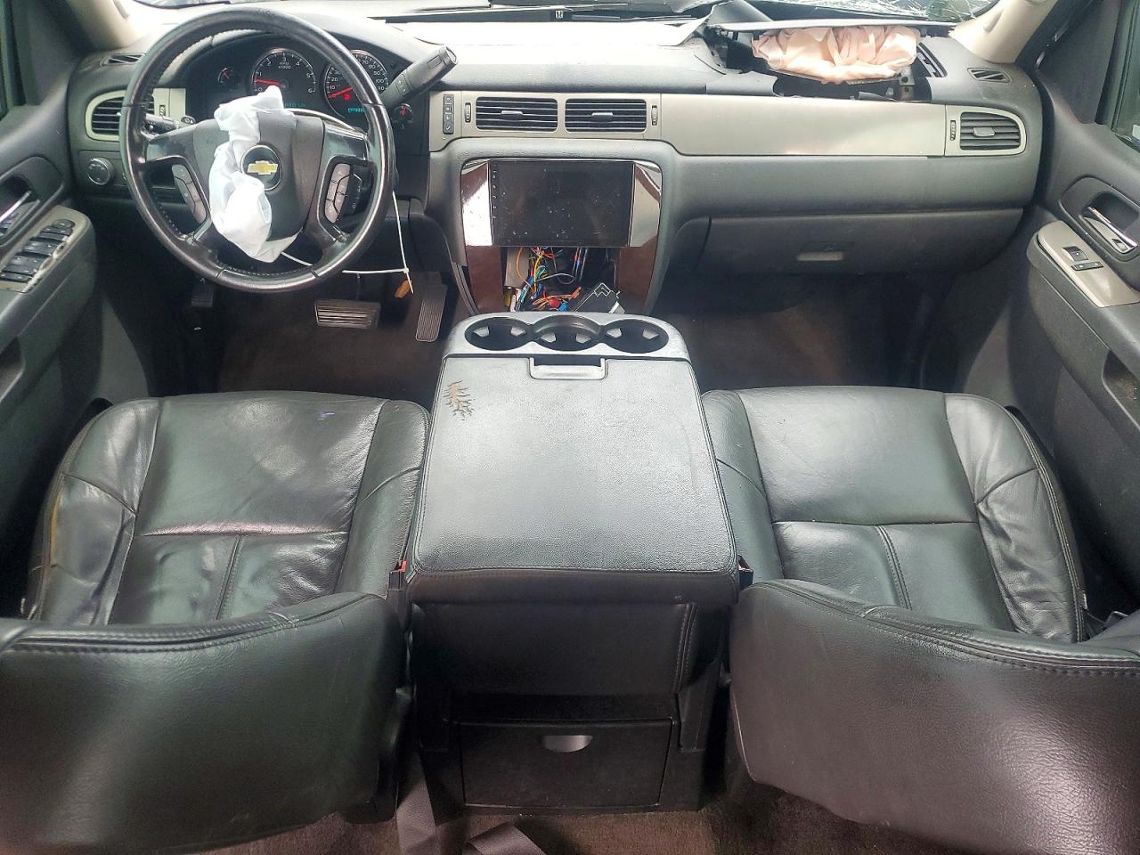 2010 CHEVROLET SUBURBAN