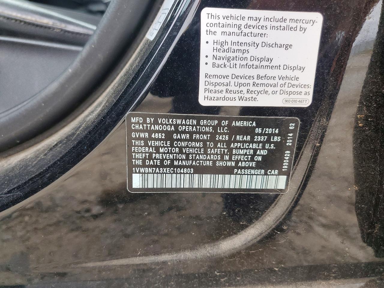 2014 VOLKSWAGEN PASSAT