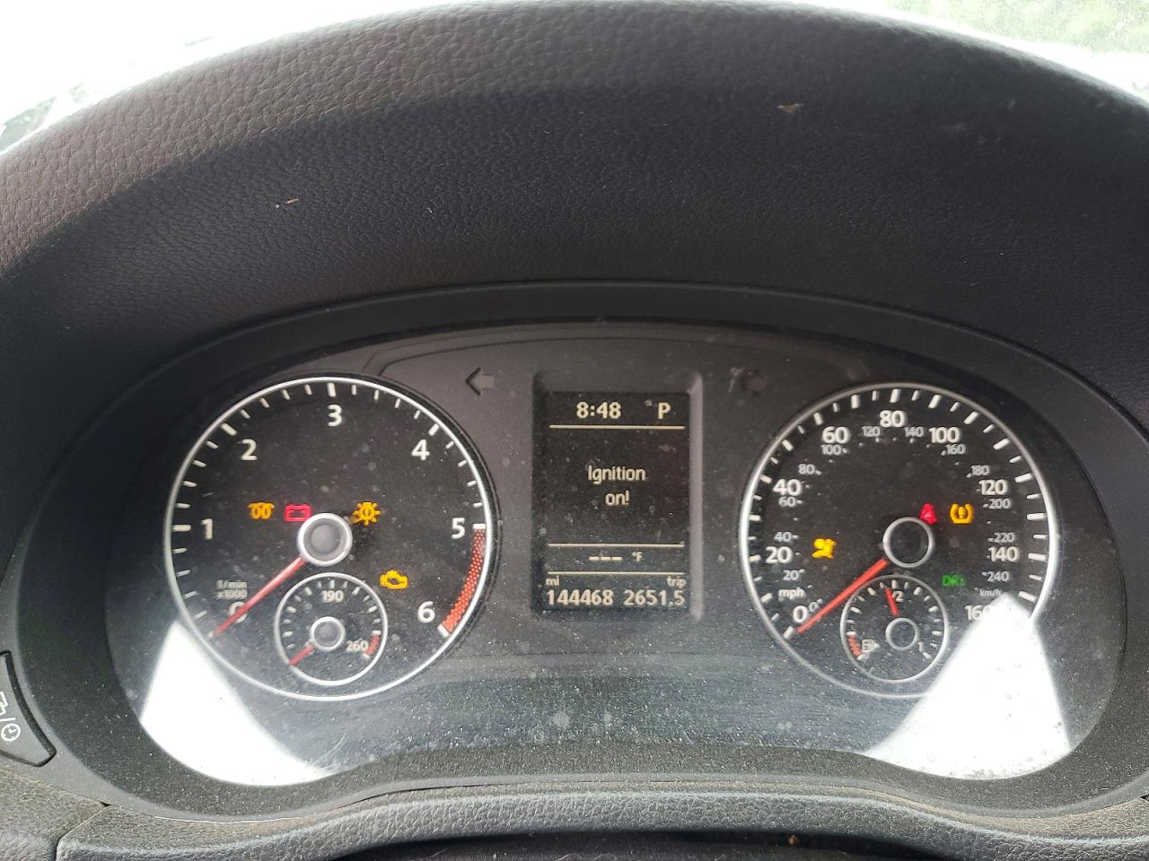 2014 VOLKSWAGEN PASSAT