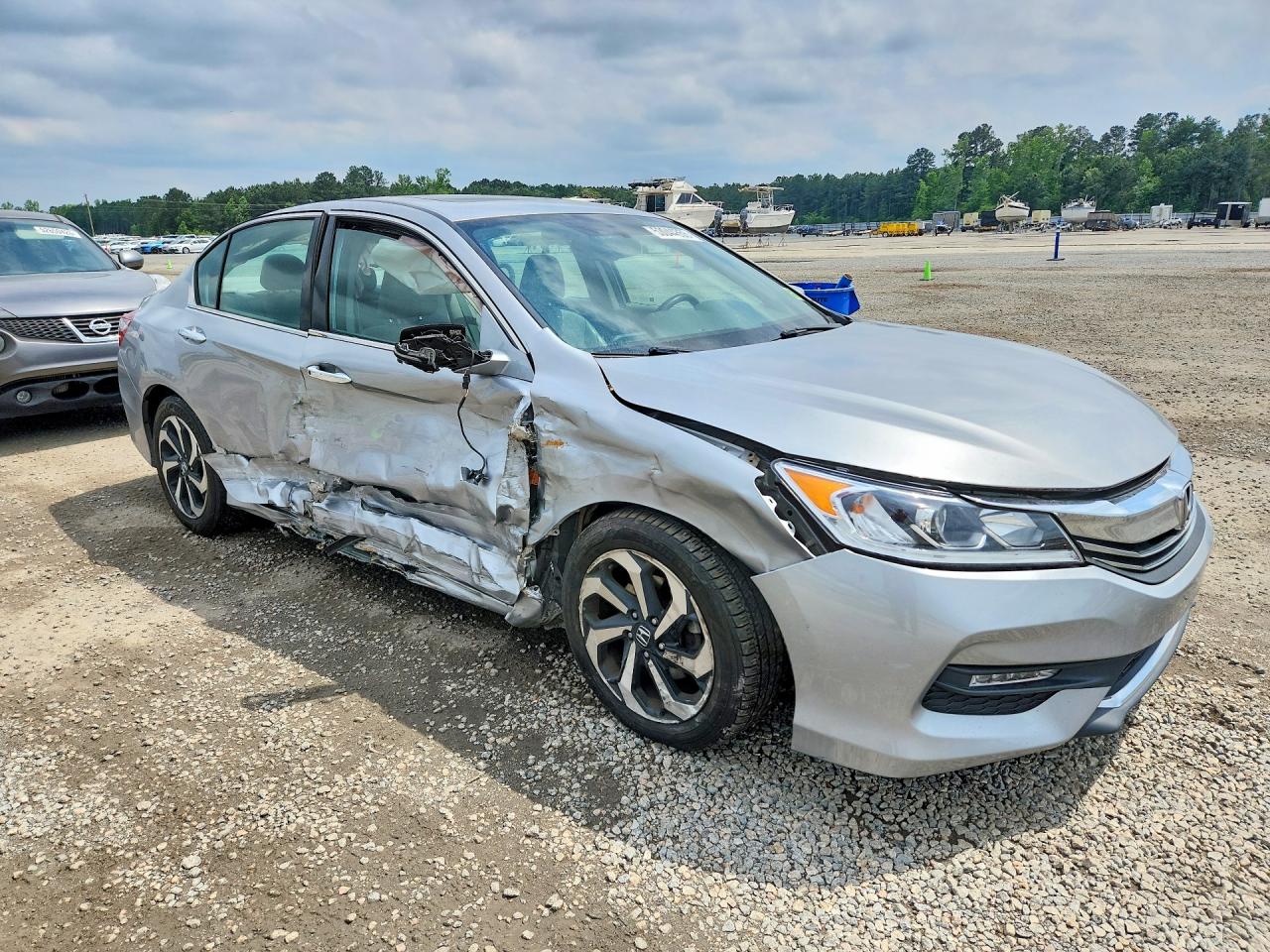 2017 HONDA ACCORD 4D