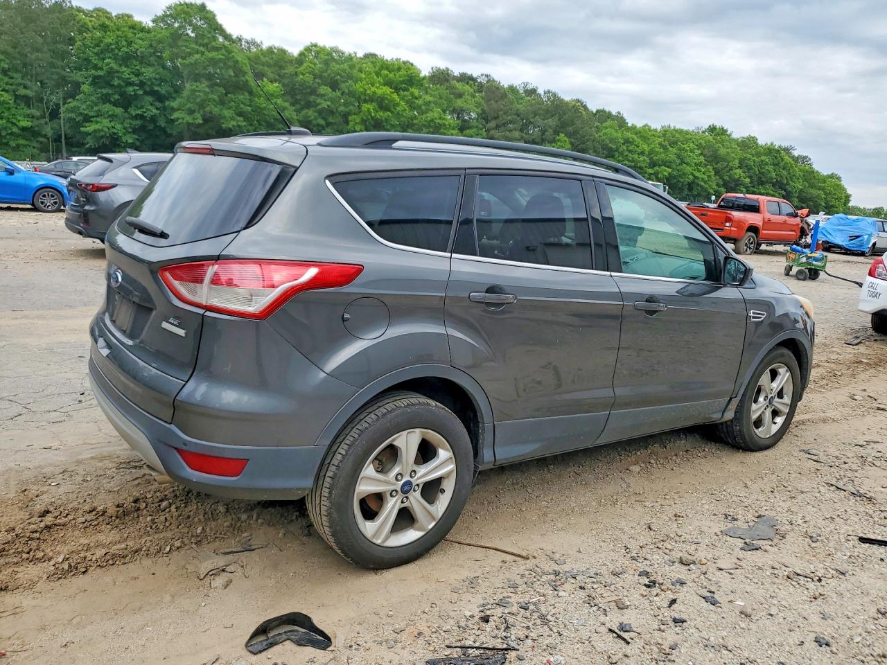 2016 FORD ESCAPE