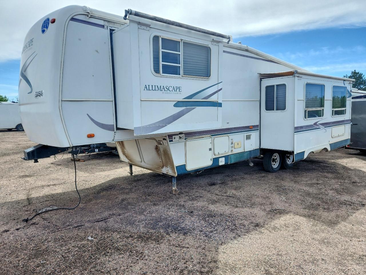 2001 HOLIDAY RAMBLER ALUMASCAPE