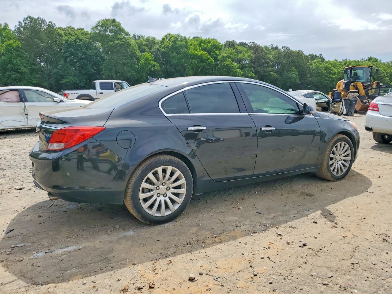 2013 BUICK REGAL