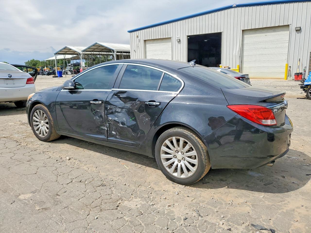 2013 BUICK REGAL