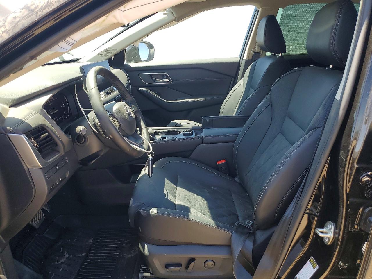 2026 NISSAN ROGUE