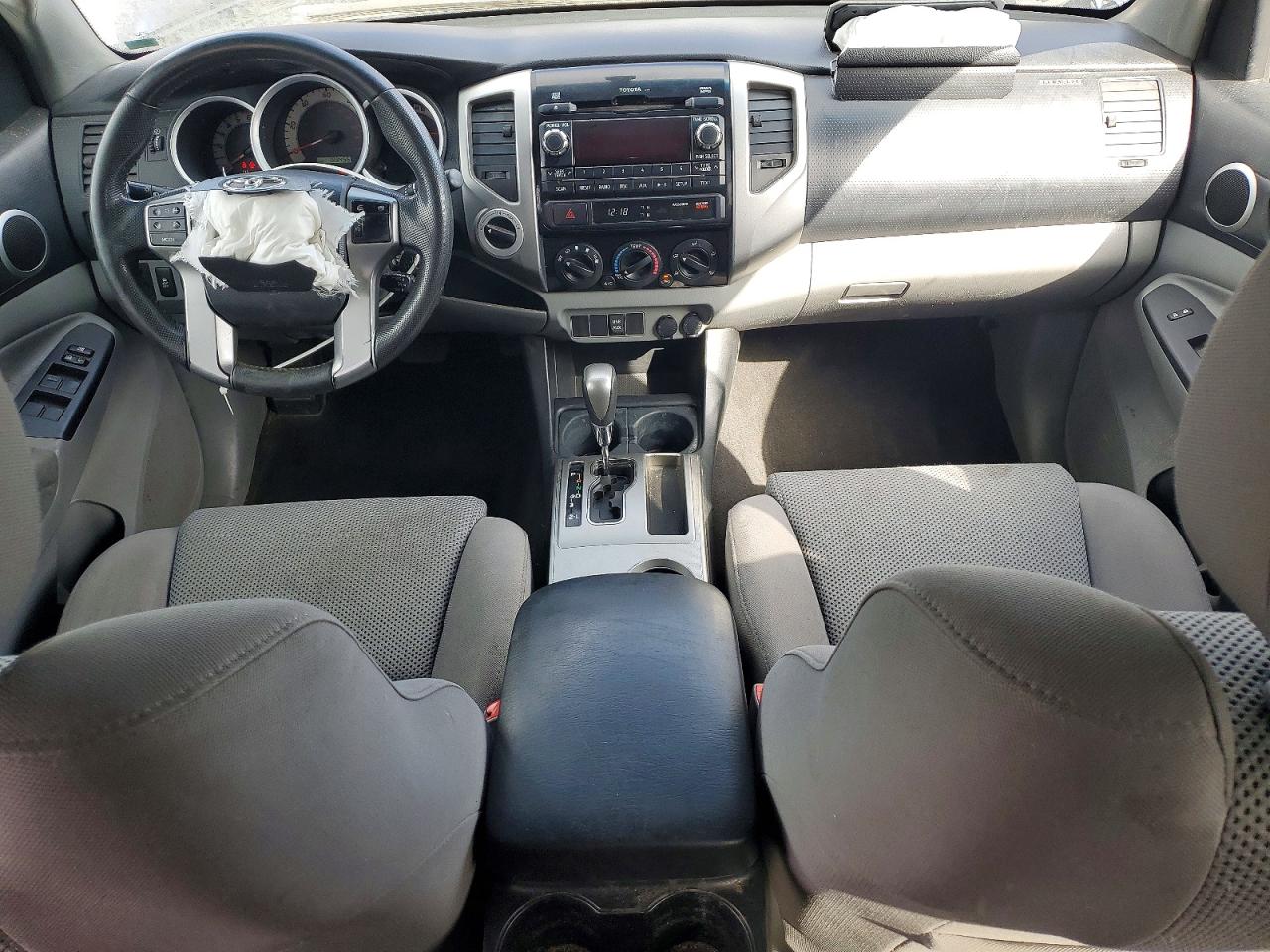 2012 TOYOTA TACOMA
