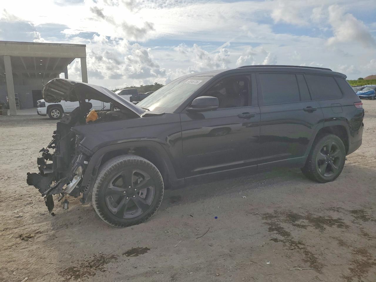 2022 JEEP CHEROKEE