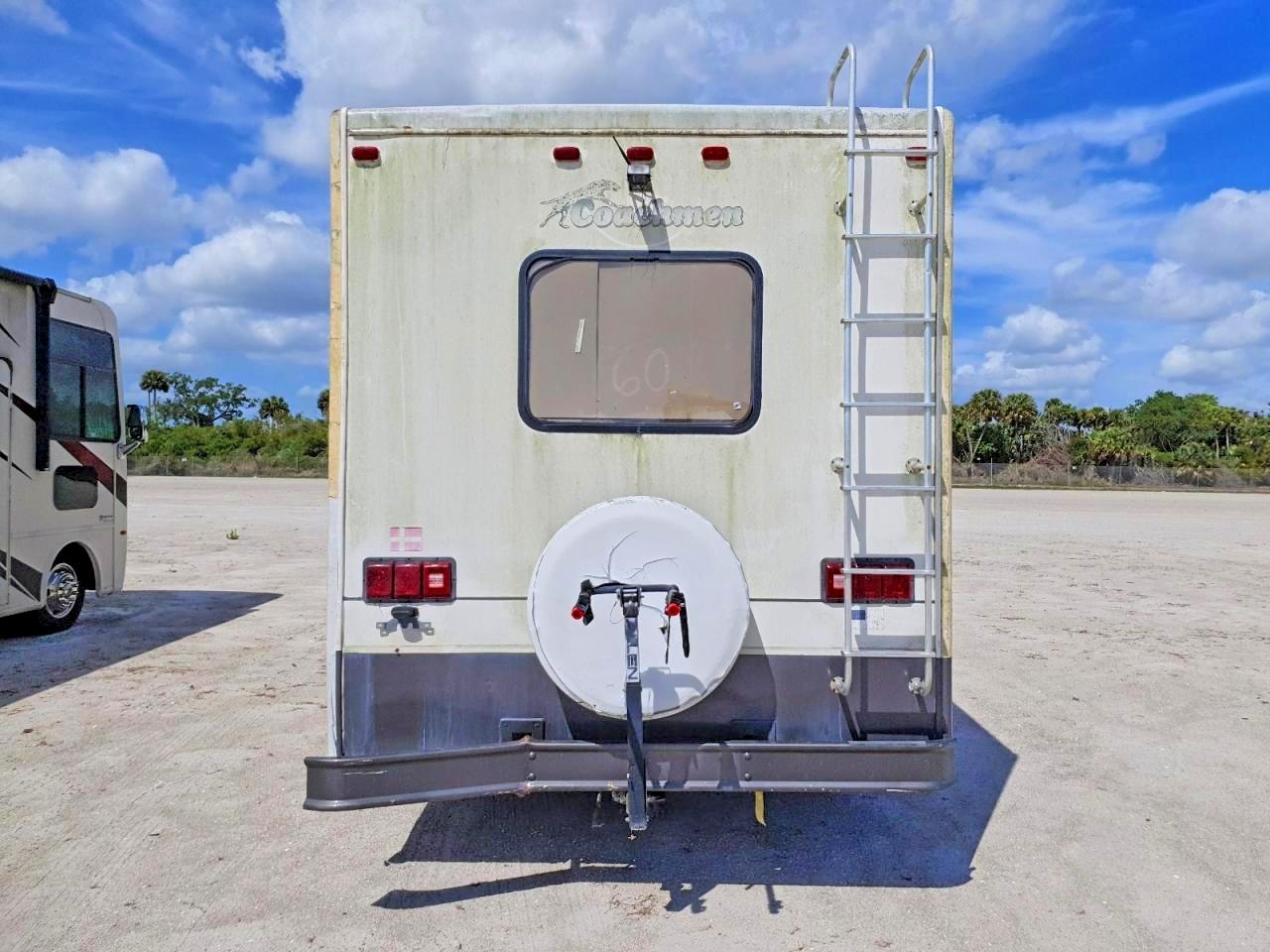 2001 WORKHORSE ALL OTHER