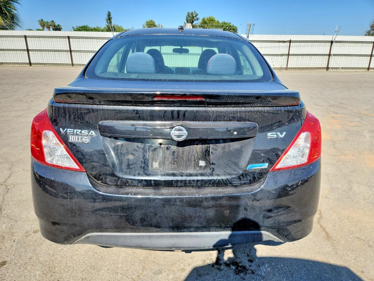 2015 NISSAN VERSA