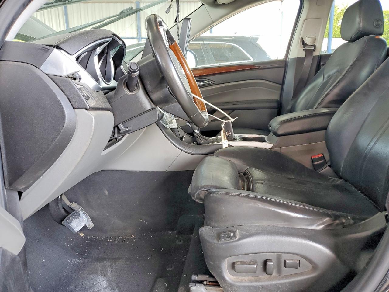 2011 CADILLAC SRX