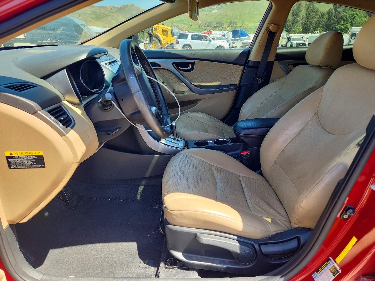 2012 HYUNDAI ELANTRA