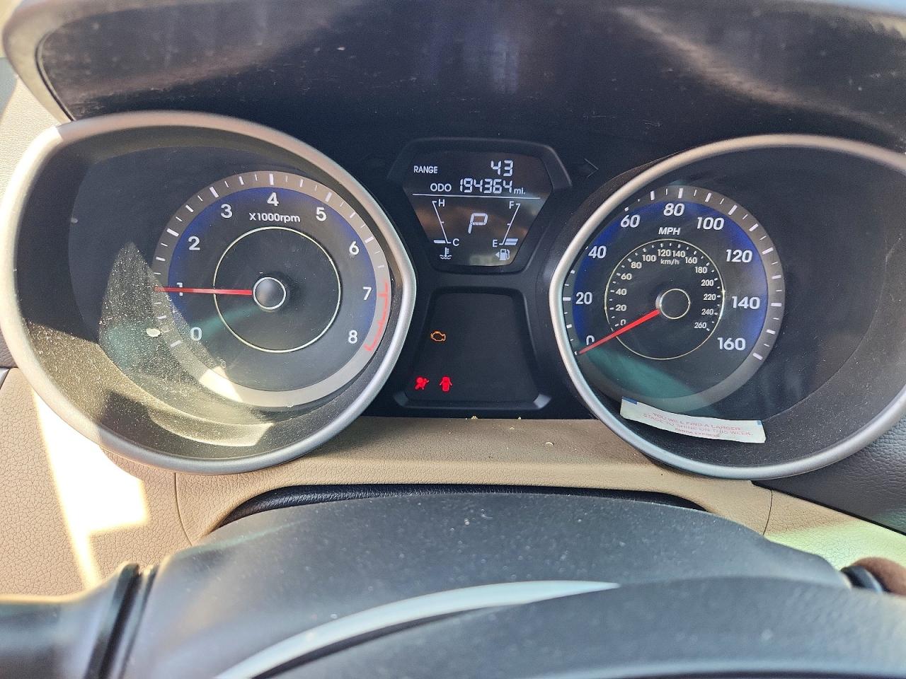 2012 HYUNDAI ELANTRA