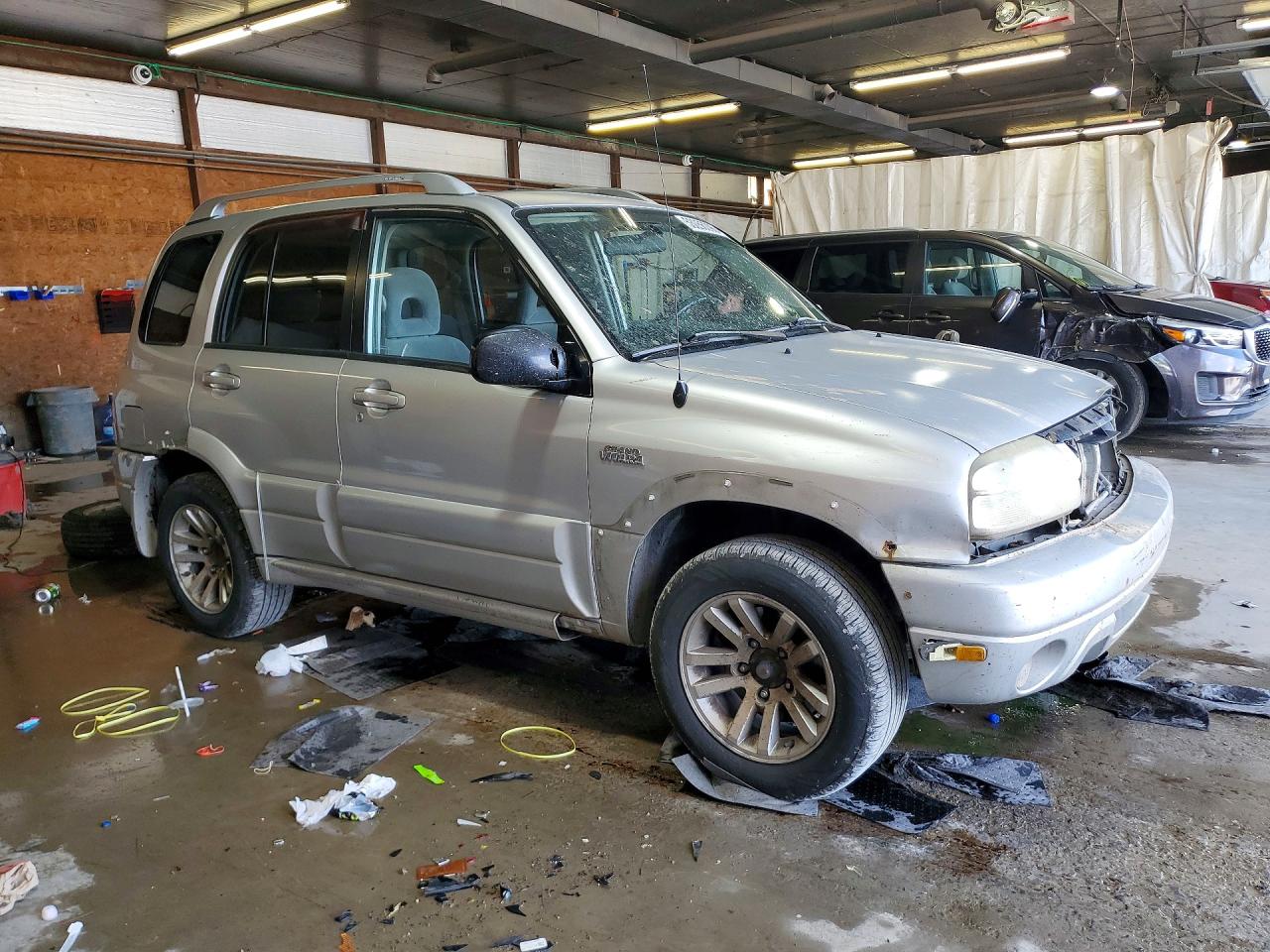 2004 SUZUKI GR VITARA