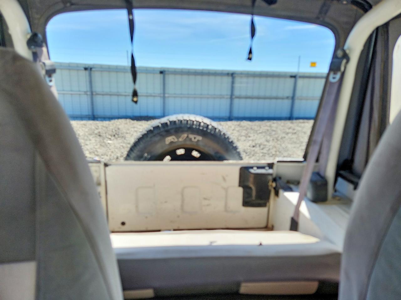 1993 JEEP WRANGLER