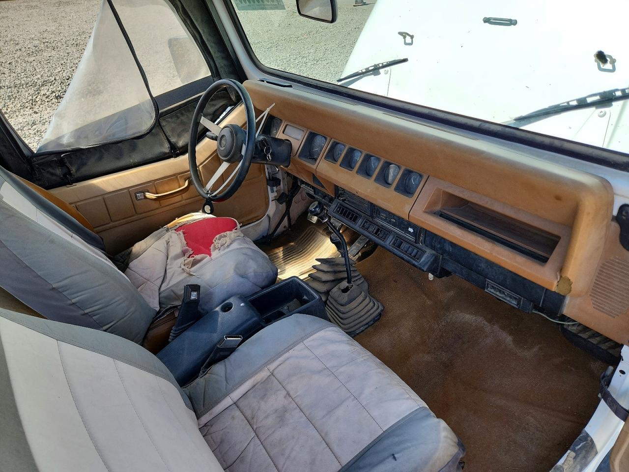 1993 JEEP WRANGLER