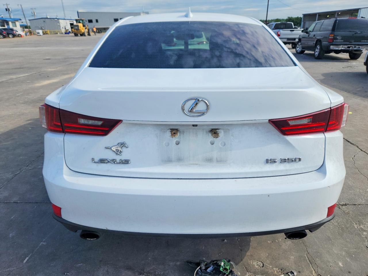 2014 LEXUS IS